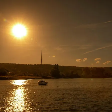 Waterfront Apartamento *